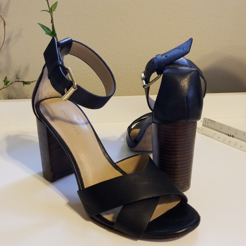 Wooden black heels